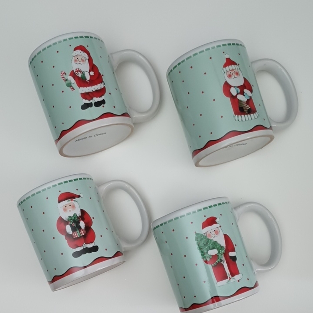 Santa Claus Themed Green And Red Coffee Tea Mugs Set Of 4